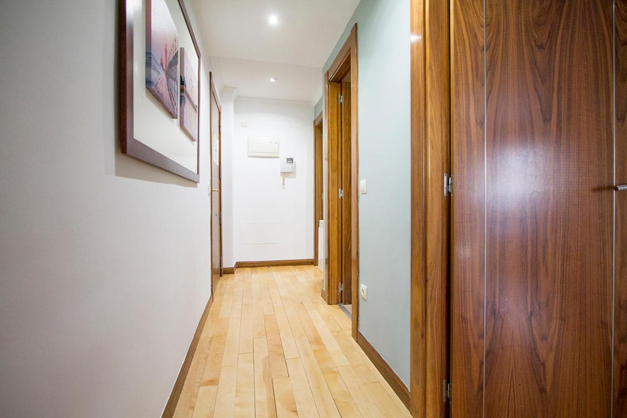 Apartamentos Adelfas มาดริด ภายนอก รูปภาพ