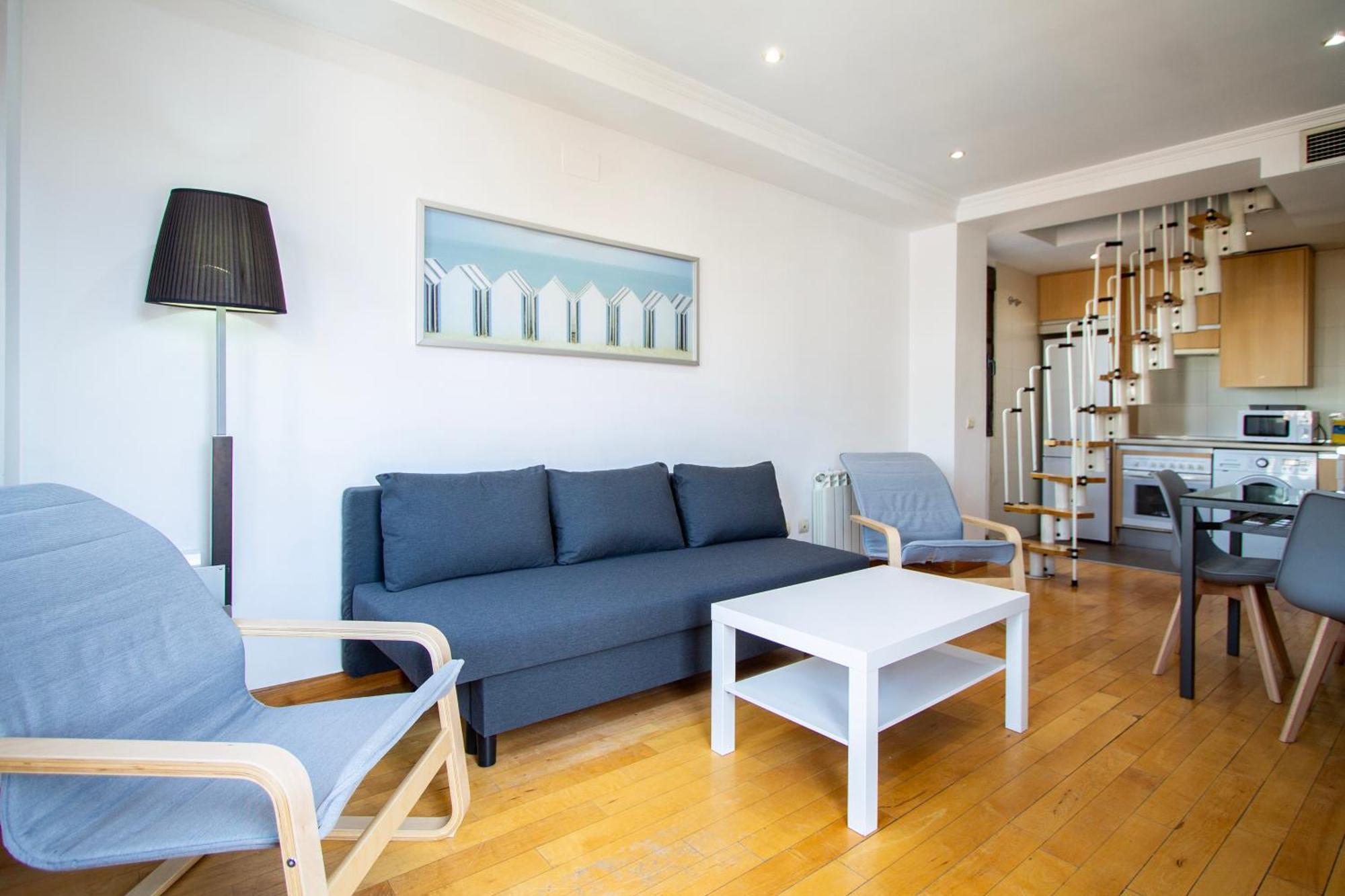 Apartamentos Adelfas มาดริด ภายนอก รูปภาพ